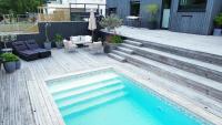 Large pool villa, roof terrace near lake & nature - B&B Floda