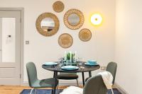 Khayat Homes - The Pegasus - B&B London