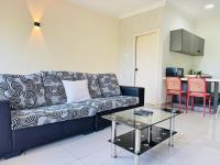 De Home Desaru Beach Luxury Suite D13A06 Sea Front View - B&B Bandar Penawar