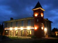 Château Fourclins - Parc & bassin naturel - 15p - B&B Merville