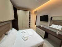 Onis Apartment - Bed and Breakfast Vlorë