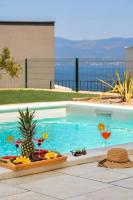 Villa Isla Blue 1 pool&welness Krk by Villas Guide - B&B Vrbnik