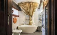 Bright & Cozy Designer Apartment in San Niccolò - Ferienwohnung Florenz