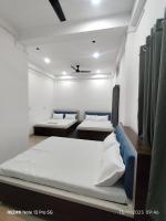 Camera Familiare con Bagno Privato