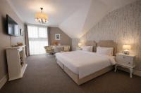 Deluxe Double or Twin Room with Mountain View