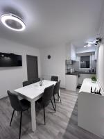 Alex Vip Apartman - Ferienwohnung Hajduszoboszlo