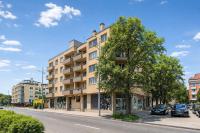 Sunny Modern 1BR Retreat with Cozy Balcony - B&B Filippopoli