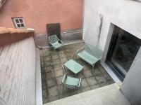Magnifique T3 avec terrasse secteur Charpennes - B&B Villeurbanne