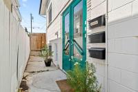 Ramsay Manor | Bright and Open Coziness - Walk to Stampede - Ferienwohnung Calgary