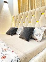 FRENCH House - Groupe Electrogene - B&B Douala