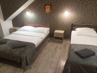 Habitación Triple con balcón