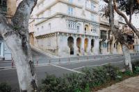 Marina View - Beautiful Seafront 2 Bedroom Apartment close to Valletta - B&B Pietà