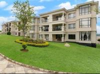 Cozy Cedar Haven Fourways Mall City Escape - B&B Fourways