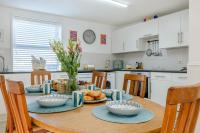 4 Bed in Cowes oc-p30966 - B&B East Cowes