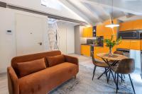 A nest among the roof of Parma center - B&B Parma