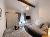 Relaxed Family Cottage in Matlock, Ideal Peak District Base, 4 Guests - Chambres d'hôtes Matlock