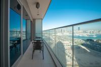 Stunning 1BR with Partial Sea View in Damac Heights, Dubai Marina-21AB03 - B&B Dubai