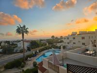 Beautiful Townhouse in Peyia Paradise - Ferienwohnung Pégeia