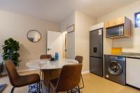 Alimama Spaces Nomthi's Akaru - Bed and Breakfast Johannesburg