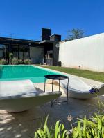 Departamento Quinta Con Pileta - Ferienwohnung Villa Mercedes