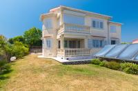 FLAVA DOMO apartments with pool - B&B Krk