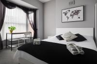 4-Bed Contractor House Sleeps 7 Free Parking L20 Liverpool - Hosted by By Hinkley Homes Short Lets & Serviced Accommodation - B&B Liverpool