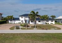 Waterfront apartment with Pool - B&B Cape Coral