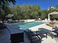 MIRABEL Apartments - Bed and Breakfast Novalja