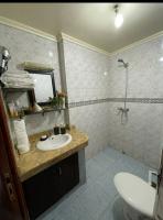 Appartement calme et confort entier à 10 mn de la corniche, une demie heur de stade d honneur - B&B Casablanca
