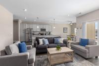 Modern 2BR & 2BA Condo with Garage & Patio - B&B Wyoming