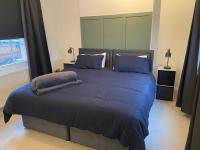 Cosy Townhouse in Central Leamington with parking - Chambres d’hôtes Royal Leamington Spa