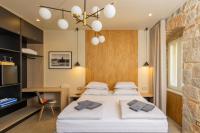 Camera Matrimoniale Deluxe con Balcone e Vista Mare