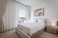 Panoramic Canal & Yas Marina Views Luxury 4BR - B&B Abu Dhabi Island and Internal Islands City