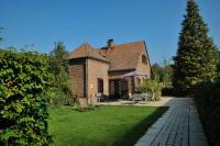 Holiday Home Poppenhuis - B&B Durbuy