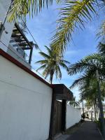 Alojamiento de lujo con 2 habitaciones y piscina - B&B Tampico