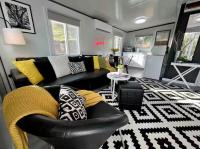 CABERNET, a 2-Bed cosy cabin, close to the centre of Heathcote - B&B Heathcote