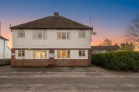 Flat with private garden - B&B Reigate