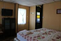 Economy Triple Room with Shared Bathroom