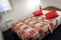 One-Bedroom Apartment (4 Adults)