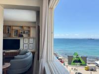 Beautiful apartment with sea view offering refinement charm and comfort - B&B Salvador