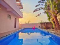 II EMPYREAN STAYS II NINJA VILLA II 3BHK II AC II PRIVATE POOL Il - Chambres d’hôtes Lonavla