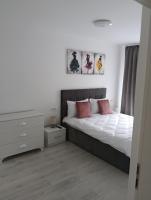Three Rooms Apartment with Air-conditioner 