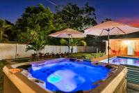 Luxury 5BR Retreat, Pool, Spa, Mini Golf, Game RM - Chambres d'hôtes Bradenton