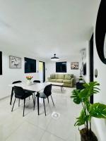 Brand New Luxe Apartment 1 - Chambres d’hôtes Carolina