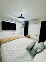 Brand New Luxe Apartment 1 - Chambres d’hôtes Carolina