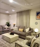 شقة أنيقة واسعة 3 غرف Vip - وصول ذاتي - B&B Riyad