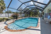 Heated saltwater pool pet friendly close to beaches - B&B Port Charlotte