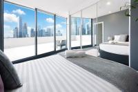 Flinders Street Penthouse With Panoramic Views - B&B Melbourne
