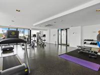 Vibrant 2BD Escape - Exhilarating Location! - B&B Gold Coast