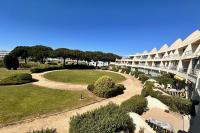 Les Vagues - Résidence La Lagune face à la plage - B&B Le Grau-du-Roi